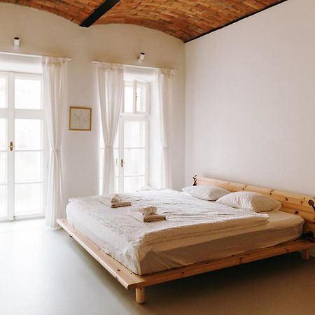 Apartmany Starak V Historickem Centru Znojma 즈노이모 외부 사진